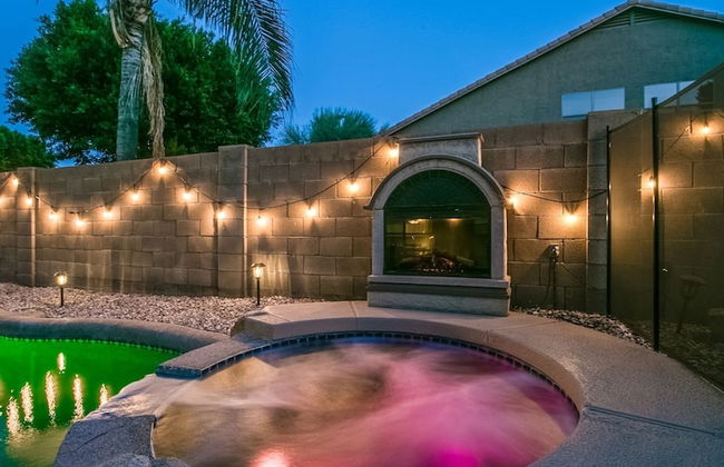 Massive 5 Bdrm Getaway W/pool, Hot Tub, Game Room! - Photo 46