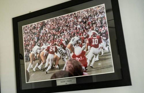 Just Like Home #6: Norman: It's Game Time (campus) - Foto 34