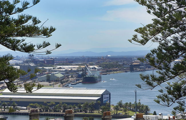 Newcastle Short Stay Apartments - Vista Apartment - Photo 28