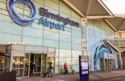 Modern 2BR Home, Central Location & Hi Speed Wi-Fi - Foto 16