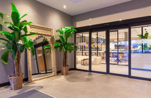 THE APARTMENT by assethoteles - Photo 41