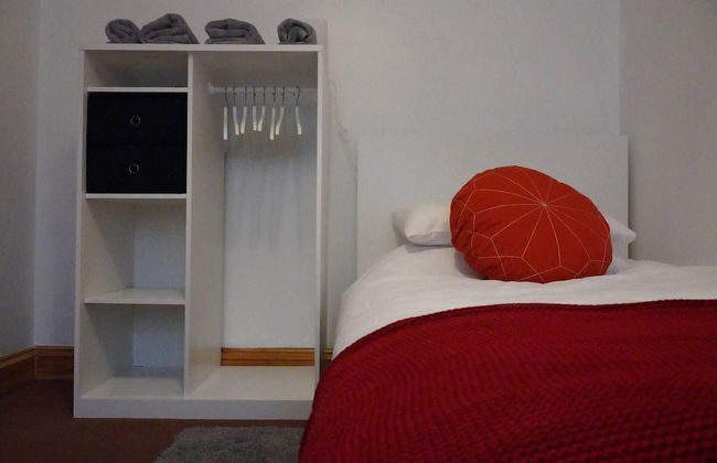 Captivating 4-bed House in Milton Keynes - Foto 9