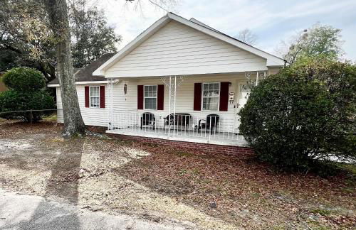 A Cozy Spot on Montague - Foto 19