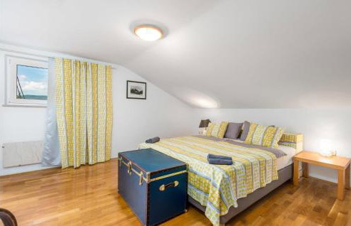 4 Bedroom Gorgeous Home In Jurdani - Photo 39