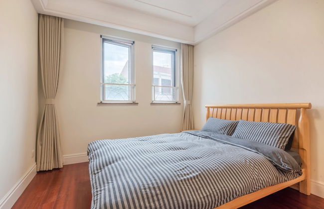 Central Park - Photo 9