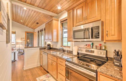 Putt-Putt, Pickleball and Trails Glenville Getaway - Foto 8