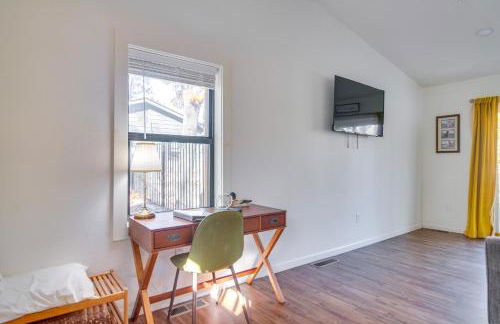 Deck and Boat Dock Lakefront Cabin in Eucha! - Foto 6