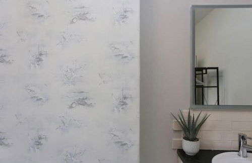 The Hot Tub Townhouse by Holiday Heim - Photo 24