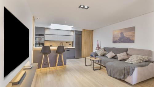 Casa con terraza cerca del mar - Foto 2