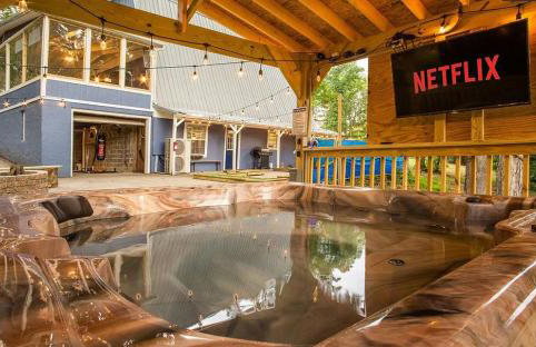 Douglas Lake Cabin with Hot Tub, Golf & Marina Views - Photo 28