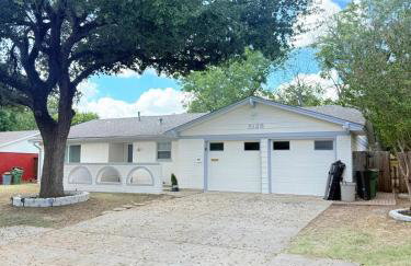 Cozy Retreat near DFW Airport - Entire Home - Foto 3