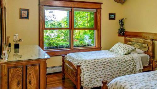 On-Site Trails Rock River Retreat in Jefferson! - Foto 5