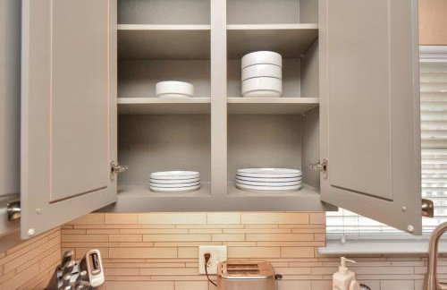 Backyard Oasis-Pool & Grill-Heart of Friendswood - Foto 20