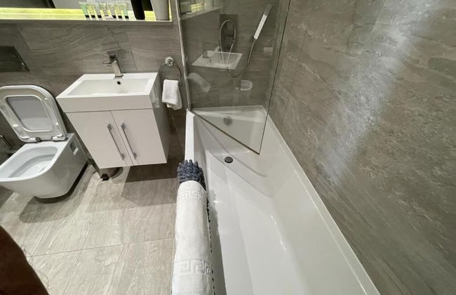 The Ridgmont-st Albans-high Street- Near Luton Airport -train Station-balcony - Foto 6