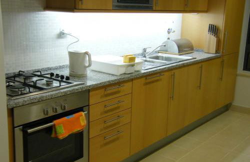 Luxurious first floor apartment with balconies overlooking pool and gardens. - Foto 5