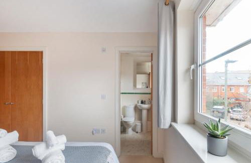 Redhill,Sleeps9,Parking,17minsLGW30 to London - Foto 31