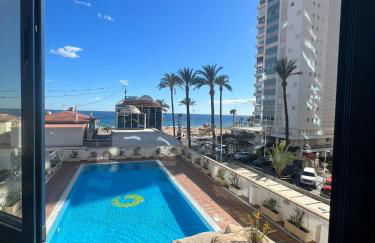 Luxury Esther Benidorm VACATION RENTALS FROM 11 NIGHTS - Foto 1