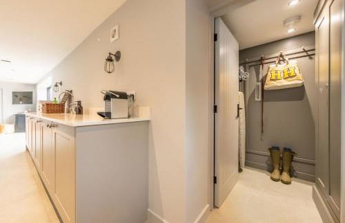 The Coach House Happisburgh - Photo 8