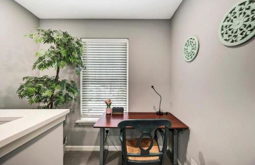 Modern 5BR, Kid-Friendly Home In Poconos with Pool Table - Foto 51