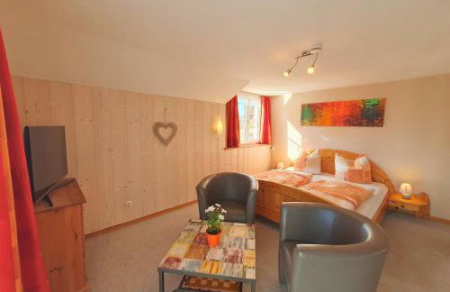 Haus Hindelang - 2 FeWos mit Zugspitzblick, inkl Königscard, gratis Parken & WLAN, Self Check-In, 5 Minuten ins Zentrum - Foto 9