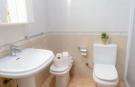 Chalet cerca a la playa con jardín y barbacoa - Foto 13