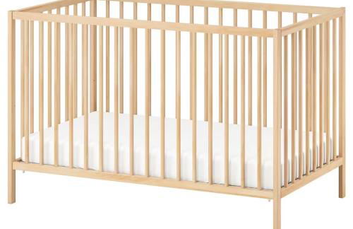 Spacious 3 bedroom apartment & private parking! - Foto 10