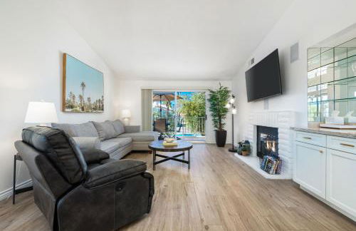 Desert Escape - Renovated, Steps from Pool - Foto 14