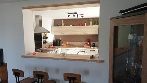 Large home for family or friends - Foto 2