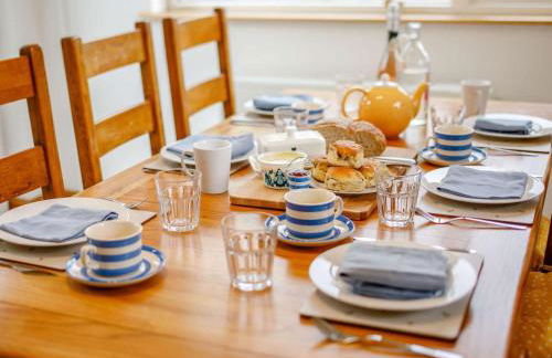 3 Bed in Truro oc-88404 - Photo 8