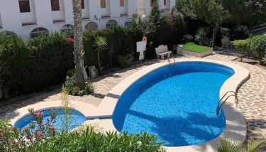 Apartment with Outdoor Pool and Air Conditioning in Cabo Roig - Foto 2