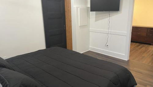 Apartment in Newark - Photo 3