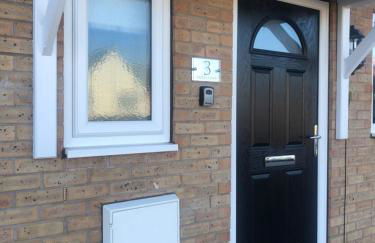 Barber House, Hoyland with two allocated parking spaces - Foto 20