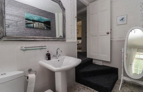 Rock Hollow - Foto 24