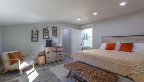 Relaxing 3BR Home with Vineyard View Rooftop Deck and Game Room - Foto 3