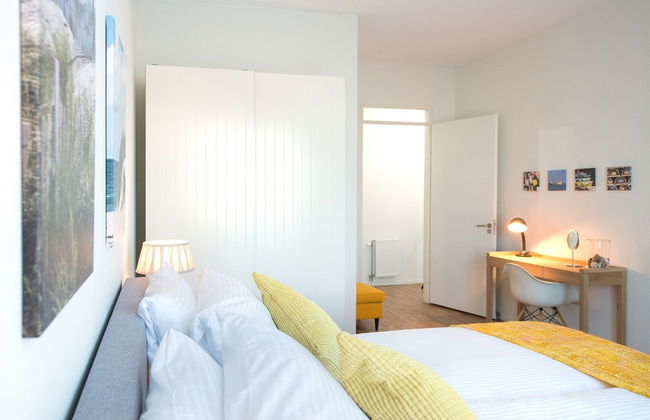 Appealing Apartment in Den Haag With Balcony, Terrace - Photo 7