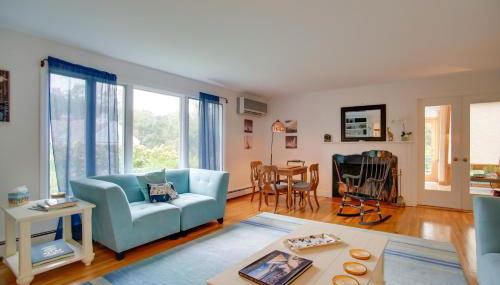 Deck and Grill, Walk to Beaches! Falmouth Retreat - Foto 4