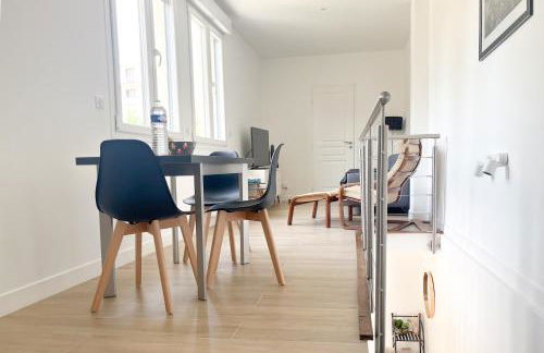 Superbe Maison Loft 80 m2 au calme avec jardin et parking privés proche Paris Disney la vallée village - Foto 3