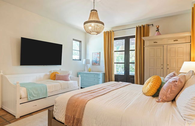 Luxe 7bdr Oasis w/ Pool, Putting Green, Game Room Villa Del Gallo by Avantstay - Foto 43