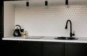 Mały domek z balią kąpielową - Foto 9