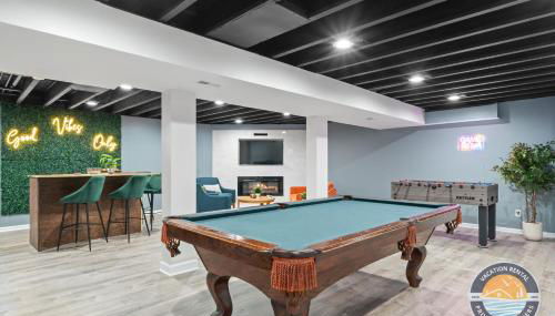 New Lake Como Retreat with Bar and Pool Table - Foto 2