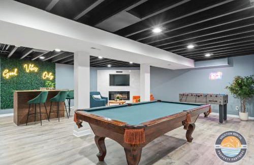 New Lake Como Retreat with Bar and Pool Table - Foto 2