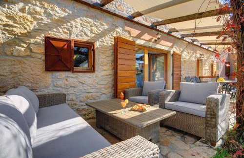 Villa Katherine with Pool and Game Room - Foto 11