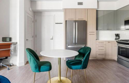 Blueground East Industrial pool nr Lake Elizabeth SFO-2000 - Foto 6