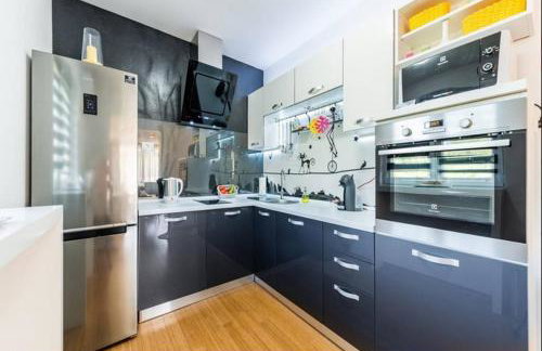 Luxury Apartment with Private Heated Pool - Foto 25