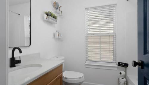 Modern Escape: 5BR/2.5BA Near St. Louis Must-Sees - Foto 3