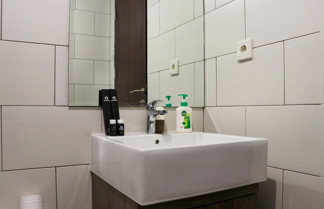 Exclusive 2Br At Lexington Apartment - Photo 19