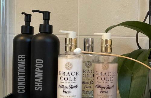 Cheshire Retreat at Within Street Farm - Photo 14