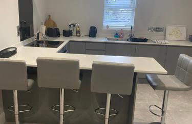 Modern 3-bed Apartment in Magherafelt Sleeps 8 - Foto 40