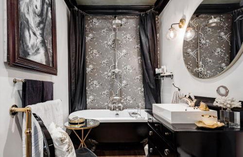 Stylishly Designed Private Home in Central Windsor - Foto 22