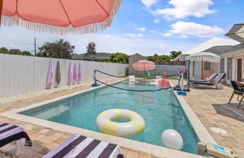 Steps to the beach & close to 30A! Private pool with sundeck & putt putt golf! - Photo 53